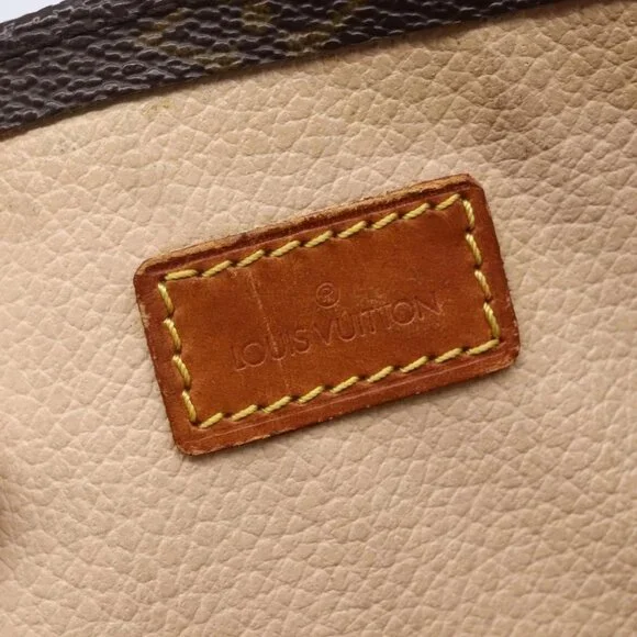 LOUIS VUITTON Monogram Sac Plat Hand Bag